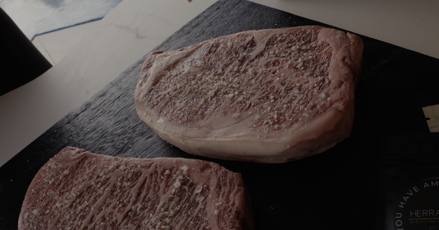 THE NEW YORK STRIP STEAK - AMERICAN WAGYU BEEF